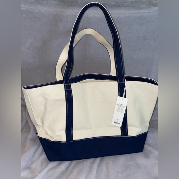 BAGGU X Sandy Liang MEDIUM Heavyweight Canvas Tote Bag In Navy - Picture 3 of 12